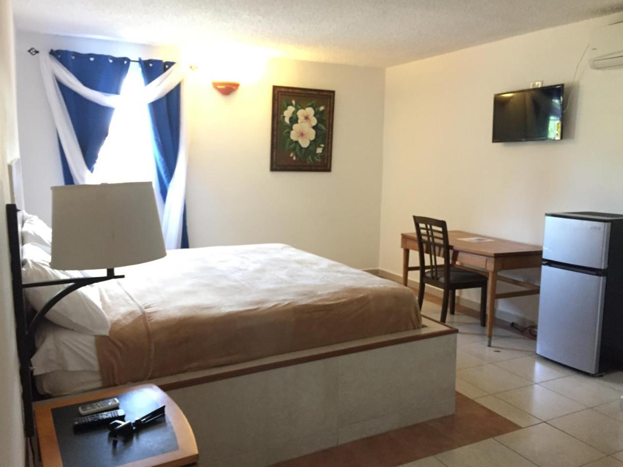 Levimar Guest House Levittown Extérieur photo